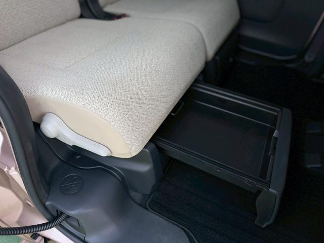 ムーヴキャンバス Xリミテッド SAII 禁煙車/両側電動スライドドア/純正ナビ/バックカメラ/フルセグTV/スマートアシスト/ステアリングリモコン/オートミラー/(17枚目)