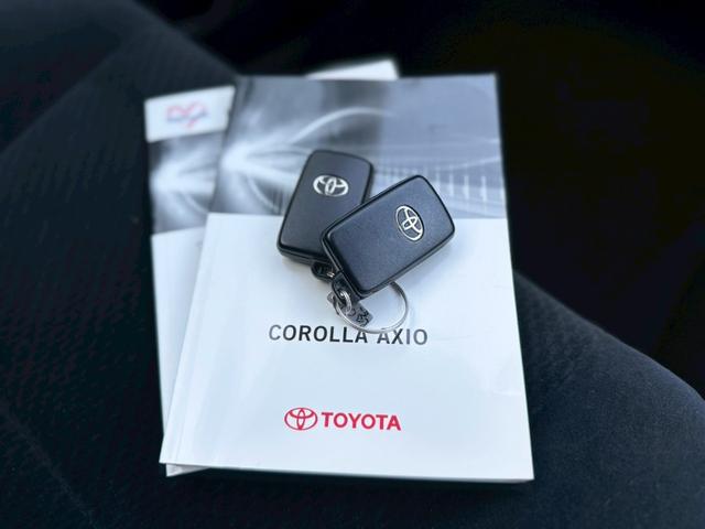 カローラアクシオ ハイブリッドＧ　禁煙車／純正ナビ／フルセグＴＶ／Ｂｌｕｅｔｏｏｔｈ／バックカメラ／ＥＴＣ／回転シート／プッシュスタート／スマートキー／ステアリングリモコン／スペアキー／ＤＶＤ再生（15枚目）