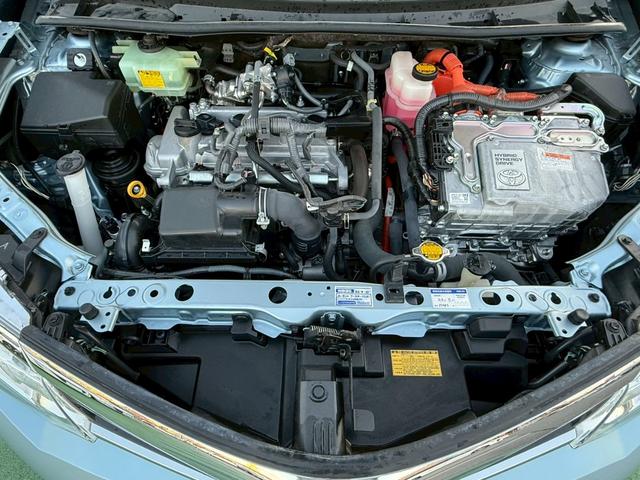 カローラアクシオ ハイブリッドＧ　禁煙車／純正ナビ／フルセグＴＶ／Ｂｌｕｅｔｏｏｔｈ／バックカメラ／ＥＴＣ／回転シート／プッシュスタート／スマートキー／ステアリングリモコン／スペアキー／ＤＶＤ再生（42枚目）