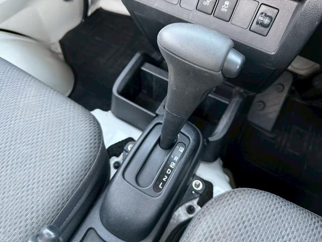 サンバートラック ＴＢスマートアシスト　禁煙車／スマートアシスタント／純正オーディオ／スペアータイヤ（4枚目）