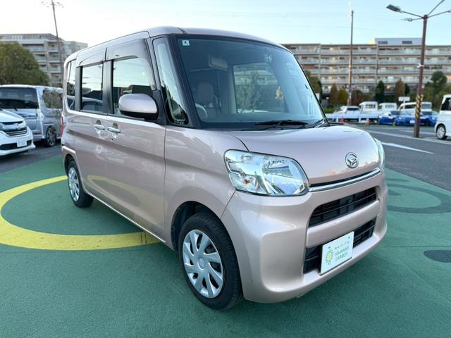 タント Ｘ　禁煙車／ピラーレス／両側スライドドア／社外ナビ／バックカメラ／テレビ／前後ドラレコ／ＥＴＣ／プッシュスタート／スマートキー／フルフラットシート／（8枚目）
