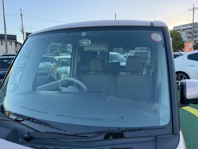 タント Ｘ　禁煙車／ピラーレス／両側スライドドア／社外ナビ／バックカメラ／テレビ／前後ドラレコ／ＥＴＣ／プッシュスタート／スマートキー／フルフラットシート／（19枚目）