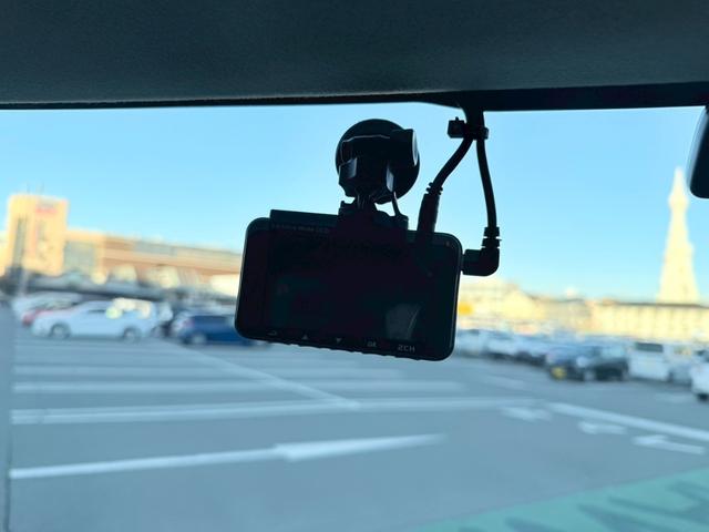 タント Ｘ　禁煙車／ピラーレス／両側スライドドア／社外ナビ／バックカメラ／テレビ／前後ドラレコ／ＥＴＣ／プッシュスタート／スマートキー／フルフラットシート／（28枚目）