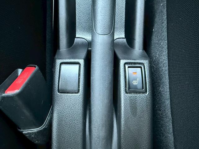 スイフト ＸＬ　禁煙車／ワンオーナー／ユーザー買取り／セーフティーパッケージ／純正ナビ／全方位カメラ／フルセグＴＶ／シートヒーター／プッシュスタート／スマートキー／前後ドラレコ／ＥＴＣ／クルーズコントロール／純正ＡＷ（15枚目）