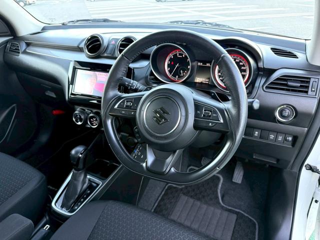 スイフト ＸＬ　禁煙車／ワンオーナー／ユーザー買取り／セーフティーパッケージ／純正ナビ／全方位カメラ／フルセグＴＶ／シートヒーター／プッシュスタート／スマートキー／前後ドラレコ／ＥＴＣ／クルーズコントロール／純正ＡＷ（35枚目）