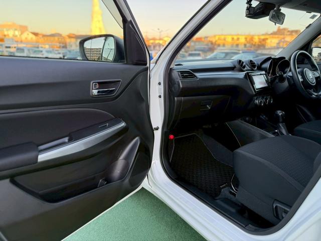 スイフト ＸＬ　禁煙車／ワンオーナー／ユーザー買取り／セーフティーパッケージ／純正ナビ／全方位カメラ／フルセグＴＶ／シートヒーター／プッシュスタート／スマートキー／前後ドラレコ／ＥＴＣ／クルーズコントロール／純正ＡＷ（40枚目）