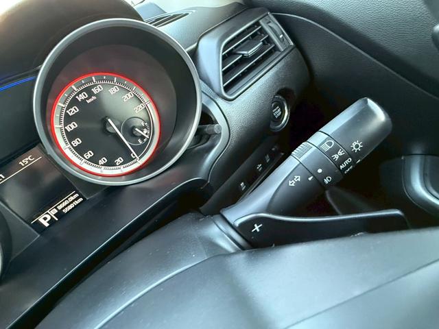 スイフト ＸＬ　禁煙車／ワンオーナー／ユーザー買取り／セーフティーパッケージ／純正ナビ／全方位カメラ／フルセグＴＶ／シートヒーター／プッシュスタート／スマートキー／前後ドラレコ／ＥＴＣ／クルーズコントロール／純正ＡＷ（45枚目）