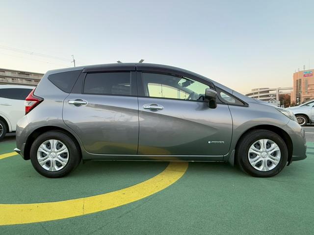 ノート e-パワー X 禁煙車/e-POWER/純正ナビ/全方位カメラ/プッシュスタート/スマートキー/フルセグTV/デジタルインナーミラー/電動格納ミラー/衝突軽減ブレーキ/(15枚目)