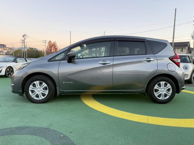 ノート e-パワー X 禁煙車/e-POWER/純正ナビ/全方位カメラ/プッシュスタート/スマートキー/フルセグTV/デジタルインナーミラー/電動格納ミラー/衝突軽減ブレーキ/(16枚目)