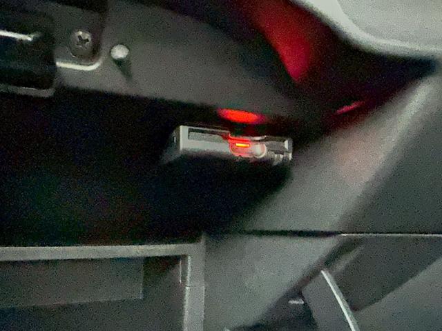 ノート e-パワー X 禁煙車/e-POWER/純正ナビ/全方位カメラ/プッシュスタート/スマートキー/フルセグTV/デジタルインナーミラー/電動格納ミラー/衝突軽減ブレーキ/(48枚目)