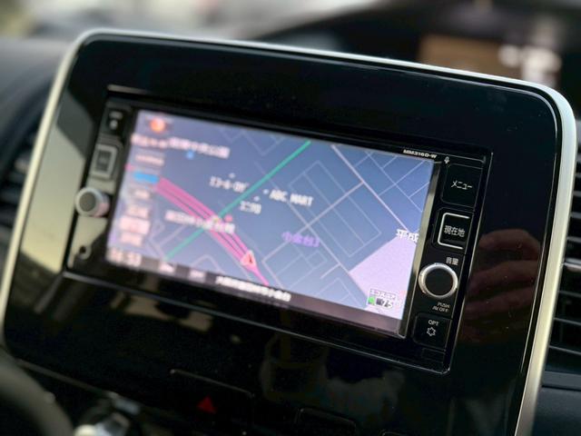 セレナ ハイウェイスター プロパイロットエディション 禁煙車/純正ナビ/ETC/プロパイロット/アダプティブクルーズコントロール/両側パワースライドドア/Bluetooth/電動パーキング/フルセグTV/ハンズフリーオートスライドドア/オートリトラミラー(14枚目)