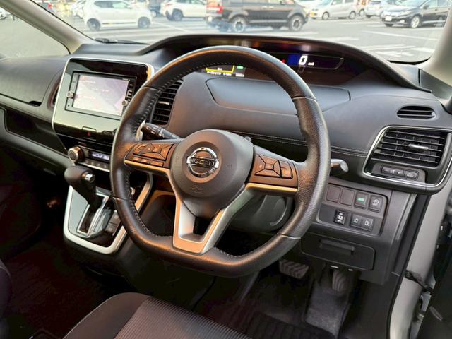 セレナ ハイウェイスター プロパイロットエディション 禁煙車/純正ナビ/ETC/プロパイロット/アダプティブクルーズコントロール/両側パワースライドドア/Bluetooth/電動パーキング/フルセグTV/ハンズフリーオートスライドドア/オートリトラミラー(35枚目)