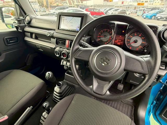 ジムニー ＸＬ　禁煙車／５ＭＴ／リフトアップ車／ブロックタイヤ／サティスファクションエアクリ／マフラー／シートヒーター／Ｐａｎａｓｏｎｉｃナビ／Ｂｌｕｅｔｏｏｔｈ／テレビ／ドラレコ／プッシュスタート／スマートキー／（12枚目）