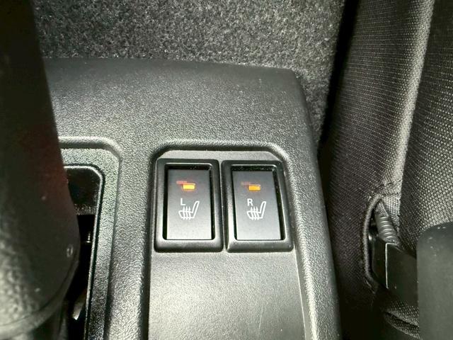 ジムニー ＸＬ　禁煙車／５ＭＴ／リフトアップ車／ブロックタイヤ／サティスファクションエアクリ／マフラー／シートヒーター／Ｐａｎａｓｏｎｉｃナビ／Ｂｌｕｅｔｏｏｔｈ／テレビ／ドラレコ／プッシュスタート／スマートキー／（16枚目）