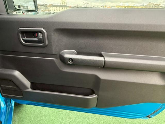 ジムニー ＸＬ　禁煙車／５ＭＴ／リフトアップ車／ブロックタイヤ／サティスファクションエアクリ／マフラー／シートヒーター／Ｐａｎａｓｏｎｉｃナビ／Ｂｌｕｅｔｏｏｔｈ／テレビ／ドラレコ／プッシュスタート／スマートキー／（36枚目）