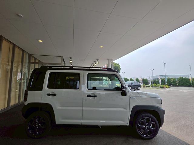 ハスラー タフワイルド　電動格納式ドアミラー　ソナー　ＬＤＷ　横滑り防止システム　フルフラット　禁煙　セキュリティー　シートヒーター搭載　サイドエアバッグ　Ａライト　ＬＥＤライト　キーフリー　パワーウインドウ　インテリキー（8枚目）