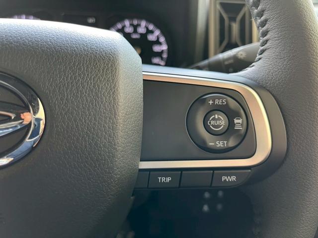 タフト G クロムベンチャー 届出済未使用車 ガラスルーフ 衝突被害軽減ブレーキ 電子パーキング ブレーキホールド機能 クルーズコントローズ スマートキー 運転席&助手席シートヒーター 電動格納ミラー アイドリングストップ(33枚目)