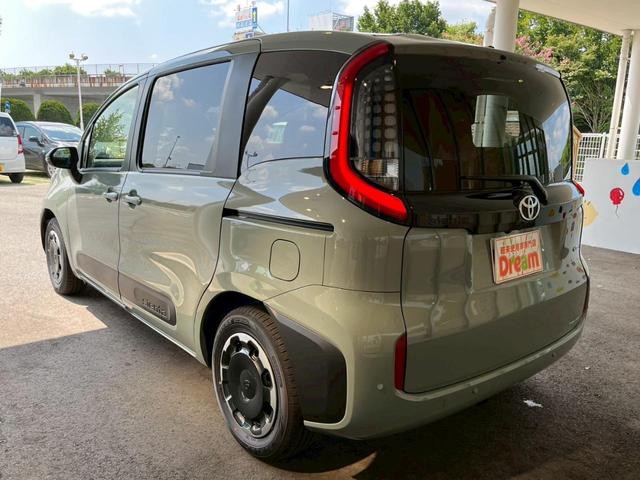 シエンタ ハイブリッドＺ　純正ディスプレイオーディオ　コネクテッドナビ対応　全方位カメラ　ＥＴＣ　両側電動スライドドア　衝突被害軽減ブレーキ　アダプティブクルーズコントロール　ＬＥＤヘッドライト　ロールサンシェード（15枚目）