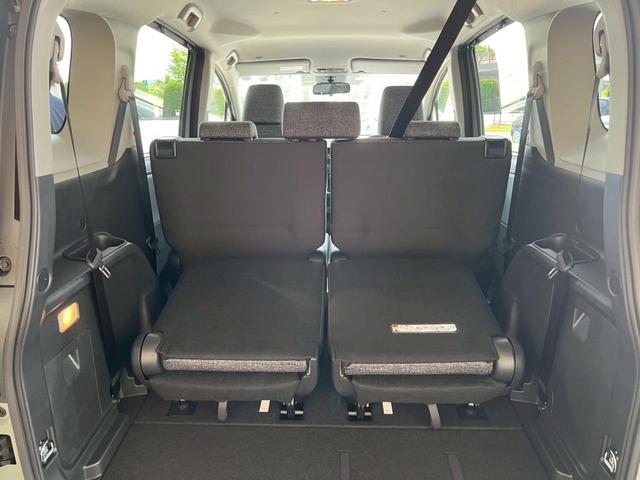 シエンタ ハイブリッドＺ　純正ディスプレイオーディオ　コネクテッドナビ対応　全方位カメラ　ＥＴＣ　両側電動スライドドア　衝突被害軽減ブレーキ　アダプティブクルーズコントロール　ＬＥＤヘッドライト　ロールサンシェード（17枚目）