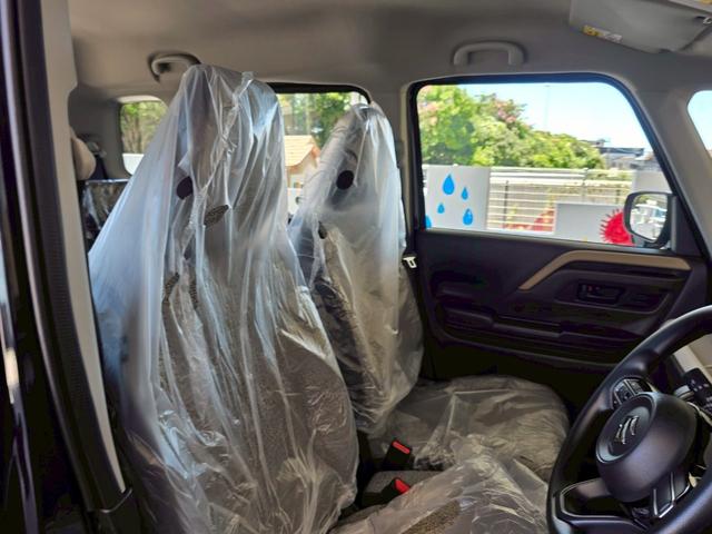 スペーシア ハイブリッドG 届出済未使用車 禁煙車 衝突被害軽減ブレーキ 両側スライドドア オートライト 電動格納式ミラー オートエアコン アイドリングストップ 横滑り防止機能 アクセサリーソケット マニュアルレベリング機能(21枚目)