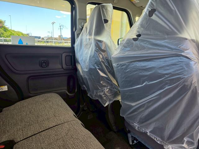 スペーシア ハイブリッドG 届出済未使用車 禁煙車 衝突被害軽減ブレーキ 両側スライドドア オートライト 電動格納式ミラー オートエアコン アイドリングストップ 横滑り防止機能 アクセサリーソケット マニュアルレベリング機能(26枚目)
