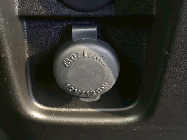 スペーシア ハイブリッドG 届出済未使用車 禁煙車 衝突被害軽減ブレーキ 両側スライドドア オートライト 電動格納式ミラー オートエアコン アイドリングストップ 横滑り防止機能 アクセサリーソケット マニュアルレベリング機能(38枚目)