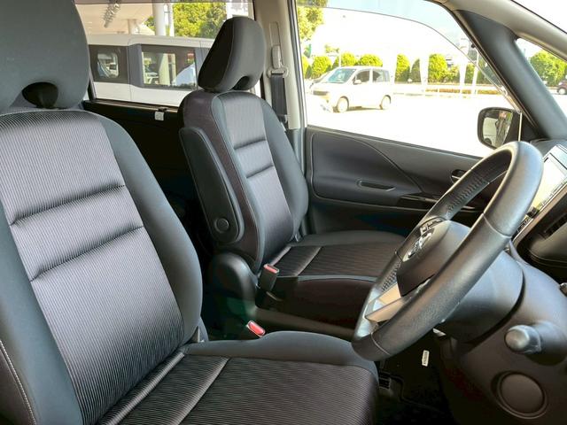 セレナ ハイウェイスターＧ　純正ナビ　ＥＴＣ　アラウンドビューモニター　両側電動スライドドア　衝突被害軽減ブレーキ　純正アルミホイール　クルーズコントロール　アイドリングストップ　電動格納式ミラー　スマートキー　オートライト（23枚目）