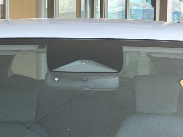 フィット ベーシック　ナビ　衝突被害軽減ブレーキ　アダプティブクルーズコントロール　電子パーキング　オートブレーキホールド　スマートキー　電動格納式ミラー　アイドリングストップ　アクセサリーソケット　ＵＳＢ充電（19枚目）