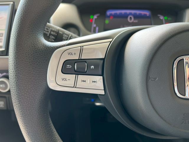 フィット ベーシック　ナビ　衝突被害軽減ブレーキ　アダプティブクルーズコントロール　電子パーキング　オートブレーキホールド　スマートキー　電動格納式ミラー　アイドリングストップ　アクセサリーソケット　ＵＳＢ充電（31枚目）