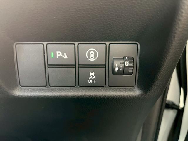 フィット ベーシック　ナビ　衝突被害軽減ブレーキ　アダプティブクルーズコントロール　電子パーキング　オートブレーキホールド　スマートキー　電動格納式ミラー　アイドリングストップ　アクセサリーソケット　ＵＳＢ充電（35枚目）