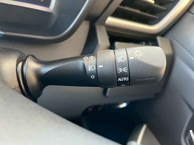 ルーミー カスタムＧ　ナビ　バックカメラ　ＥＴＣ　両側電動スライドドア　衝突被害軽減ブレーキ　パーキングセンサー　純正アルミホイール　フォグライト　電動格納式ミラー　オートライト　フルフラットシート　スマートキー（36枚目）