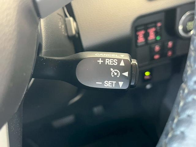 ルーミー カスタムＧ　ナビ　バックカメラ　ＥＴＣ　両側電動スライドドア　衝突被害軽減ブレーキ　パーキングセンサー　純正アルミホイール　フォグライト　電動格納式ミラー　オートライト　フルフラットシート　スマートキー（37枚目）