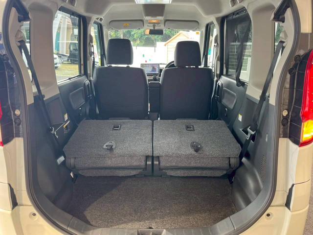 スペーシア Xリミテッド ディスプレイオーディオ 両側電動スライドドア 衝突被害軽減ブレーキ 純正アルミホイール 前席シートヒーター オートエアコン スマートキー 電動格納式ミラー アイドリングストップ アクセサリーソケット(31枚目)