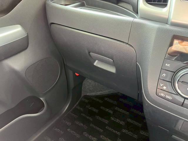 スペーシア Xリミテッド ディスプレイオーディオ 両側電動スライドドア 衝突被害軽減ブレーキ 純正アルミホイール 前席シートヒーター オートエアコン スマートキー 電動格納式ミラー アイドリングストップ アクセサリーソケット(47枚目)