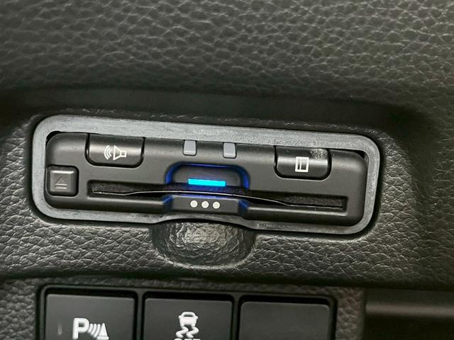 N-BOXカスタム L 純正ナビ バックカメラ ETC 片側電動スライドドア 電子パーキング オートブレーキホールド アダプティブクルーズコントロール 純正アルミホイール LEDヘッドライト フォグライト シートヒーター(7枚目)