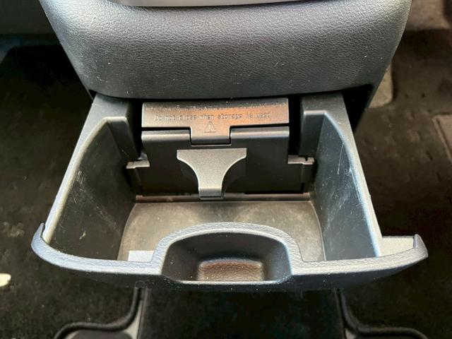 セレナ X Vセレクション 純正ナビ Bluetooth接続 アラウンドビューモニター 両側電動スライドドア デジタルインナーミラー クルーズコントロール 衝突被害軽減ブレーキ 電子パーキング オートブレーキホールド(41枚目)