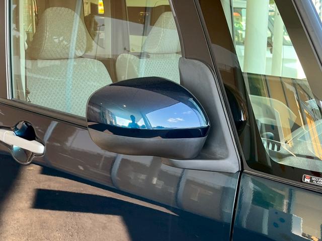タント Ｘ　片側電動スライドドア　衝突被害軽減ブレーキ　電子パーキング　オートブレーキホールド　パーキングセンサー　前席シートヒーター　電動格納式ミラー　ＵＳＢ充電　アイドリングストップ　横滑り防止機能（16枚目）