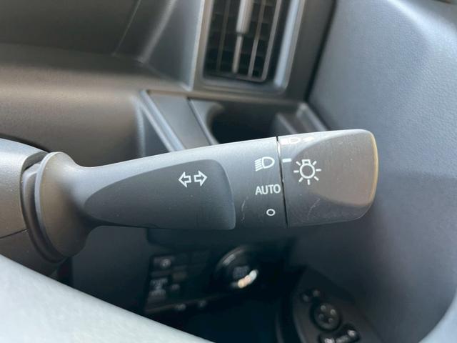 タント Ｘ　片側電動スライドドア　衝突被害軽減ブレーキ　電子パーキング　オートブレーキホールド　パーキングセンサー　前席シートヒーター　電動格納式ミラー　ＵＳＢ充電　アイドリングストップ　横滑り防止機能（34枚目）