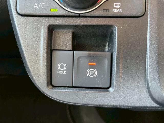 タント Ｘ　片側電動スライドドア　衝突被害軽減ブレーキ　電子パーキング　オートブレーキホールド　パーキングセンサー　前席シートヒーター　電動格納式ミラー　ＵＳＢ充電　アイドリングストップ　横滑り防止機能（39枚目）