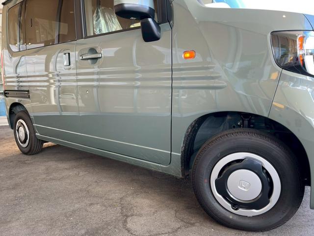 Ｎ－ＶＡＮ ファン　ＨｏｎｄａＳＥＮＳＩＮＧ　アダプティブクルーズコントロール　両側スライドドア　スマートキー　オートエアコン　電動格納式ミラー　アイドリングストップ　パワーウィンドウ　オートライト（17枚目）