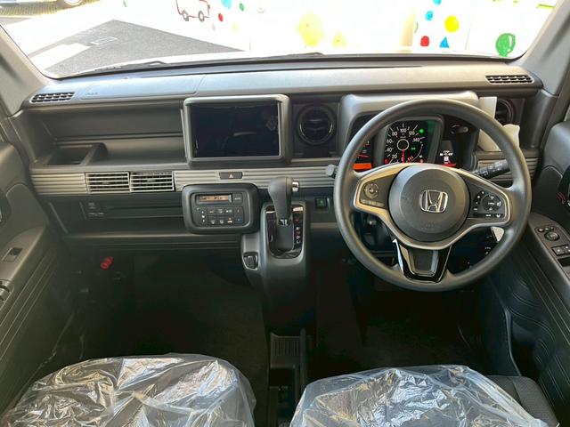 Ｎ－ＶＡＮ ファン　ＨｏｎｄａＳＥＮＳＩＮＧ　アダプティブクルーズコントロール　両側スライドドア　スマートキー　オートエアコン　電動格納式ミラー　アイドリングストップ　パワーウィンドウ　オートライト（27枚目）