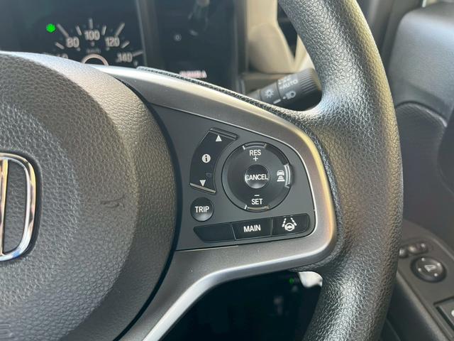Ｎ－ＶＡＮ ファン　ＨｏｎｄａＳＥＮＳＩＮＧ　アダプティブクルーズコントロール　両側スライドドア　スマートキー　オートエアコン　電動格納式ミラー　アイドリングストップ　パワーウィンドウ　オートライト（30枚目）