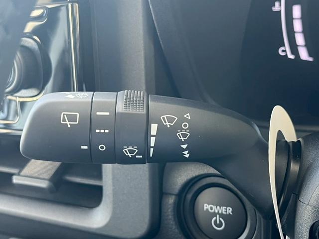 シエンタ ハイブリッドＺ　登録済未使用車　純正ディスプレイオーディオ　全周囲カメラ　ＥＴＣ２．０　両側電動スライドドア　衝突被害軽減ブレーキ　電子パーキング　オートブレーキホールド　アダプティブクルーズコントロール（37枚目）