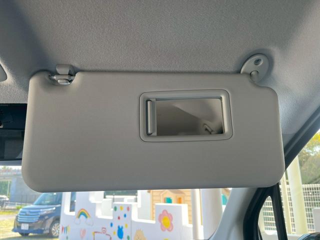 シエンタ ハイブリッドＺ　登録済未使用車　純正ディスプレイオーディオ　全周囲カメラ　ＥＴＣ２．０　両側電動スライドドア　衝突被害軽減ブレーキ　電子パーキング　オートブレーキホールド　アダプティブクルーズコントロール（50枚目）