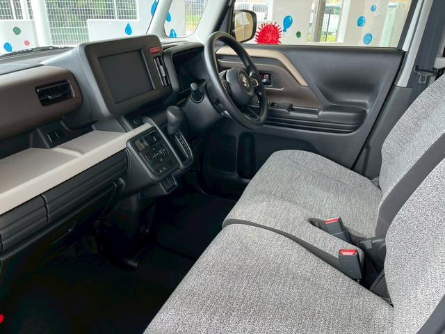 スペーシア ハイブリッドG 衝突被害軽減ブレーキ 両側スライドドア オートエアコン 電動格納式ミラー オートライト アイドリングストップ 横滑り防止機能 パワーウィンドウ マニュアルレベリング機能(23枚目)