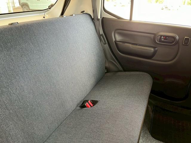 アルト Ｌ　ディスプレイオーディオ　バックカメラ　衝突被害軽減ブレーキ　レーンキープアシスト　パーキング　運転席シートヒーター　電動格納式ミラー　キーレス　アクセサリーソケット　マニュアルエアコン　横滑り防止機能（24枚目）