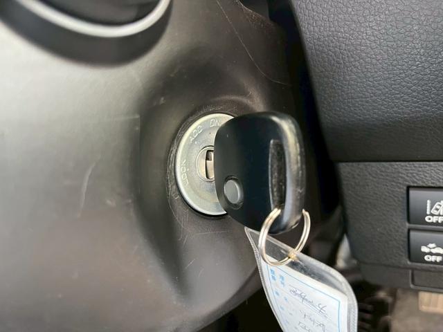 アルト Ｌ　ディスプレイオーディオ　バックカメラ　衝突被害軽減ブレーキ　レーンキープアシスト　パーキング　運転席シートヒーター　電動格納式ミラー　キーレス　アクセサリーソケット　マニュアルエアコン　横滑り防止機能（38枚目）