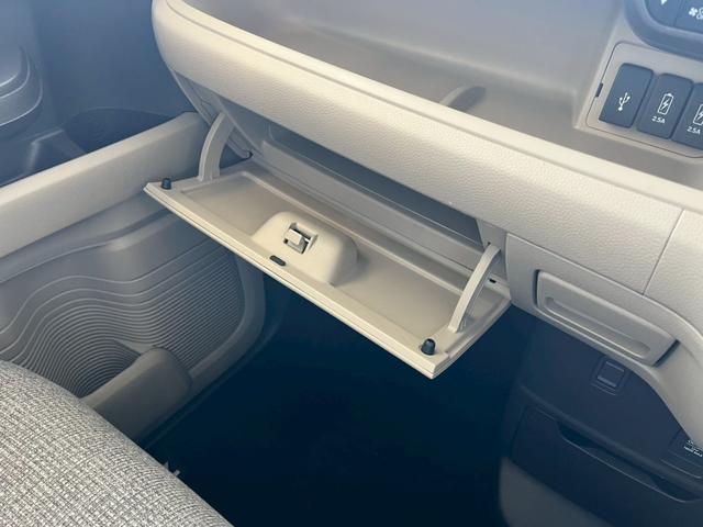 Ｎ－ＢＯＸ Ｇ・Ｌホンダセンシング　純正ナビ　バックカメラ　ＥＴＣ　片側電動スライドドア　衝突被害軽減ブレーキ　レーンキープアシスト　アダプティブクルーズコントロール　ＵＳＢ充電　電動格納式ミラー　スマートキー　オートライト（44枚目）