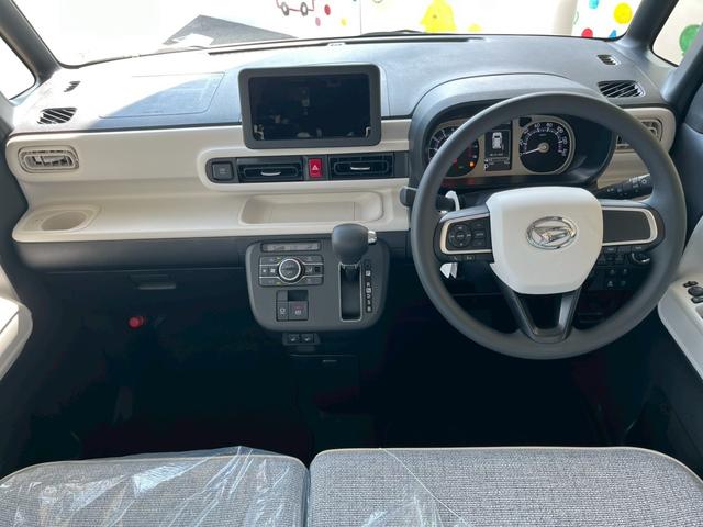 ムーヴキャンバス ストライプスＧ　両側電動スライドドア　衝突被害軽減ブレーキ　電子パーキング　オートブレーキホールド　前席シートヒーター　スマートキー　アイドリングストップ　アクセサリーソケット　オートライト　電動格納式ミラー（28枚目）
