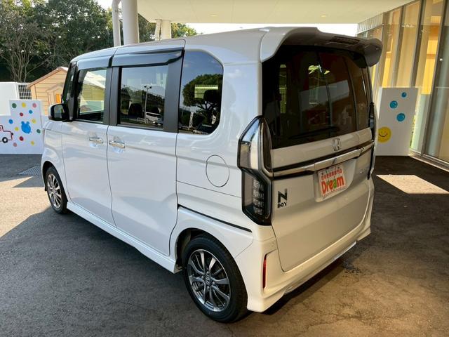 Ｎ－ＢＯＸカスタム Ｌ　ナビ　バックカメラ　ＥＴＣ　片側電動スライドドア　衝突被害軽減ブレーキ　パーキングセンサー　アダプティブクルーズコントロール　電子パーキング　オートブレーキホールド　前席シートヒーター（15枚目）
